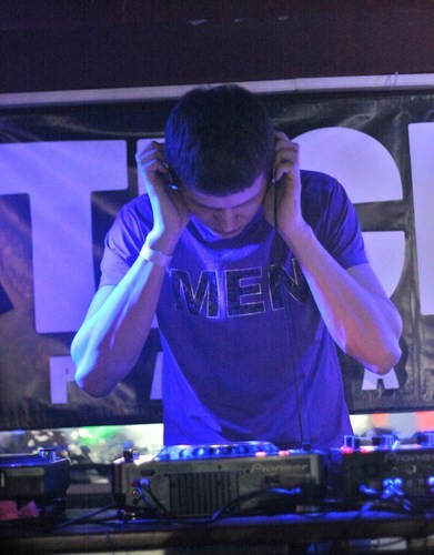 Paul Twins - Intelligent Sound (Hosted by PitchPoint & Shinobi)