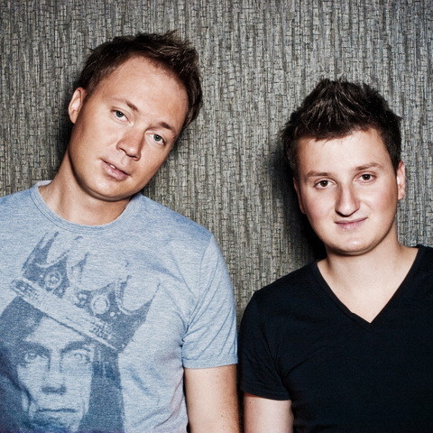 Fly Project vs. Christopher S - Keep On Musica (Slider & Magnit Mash Up)