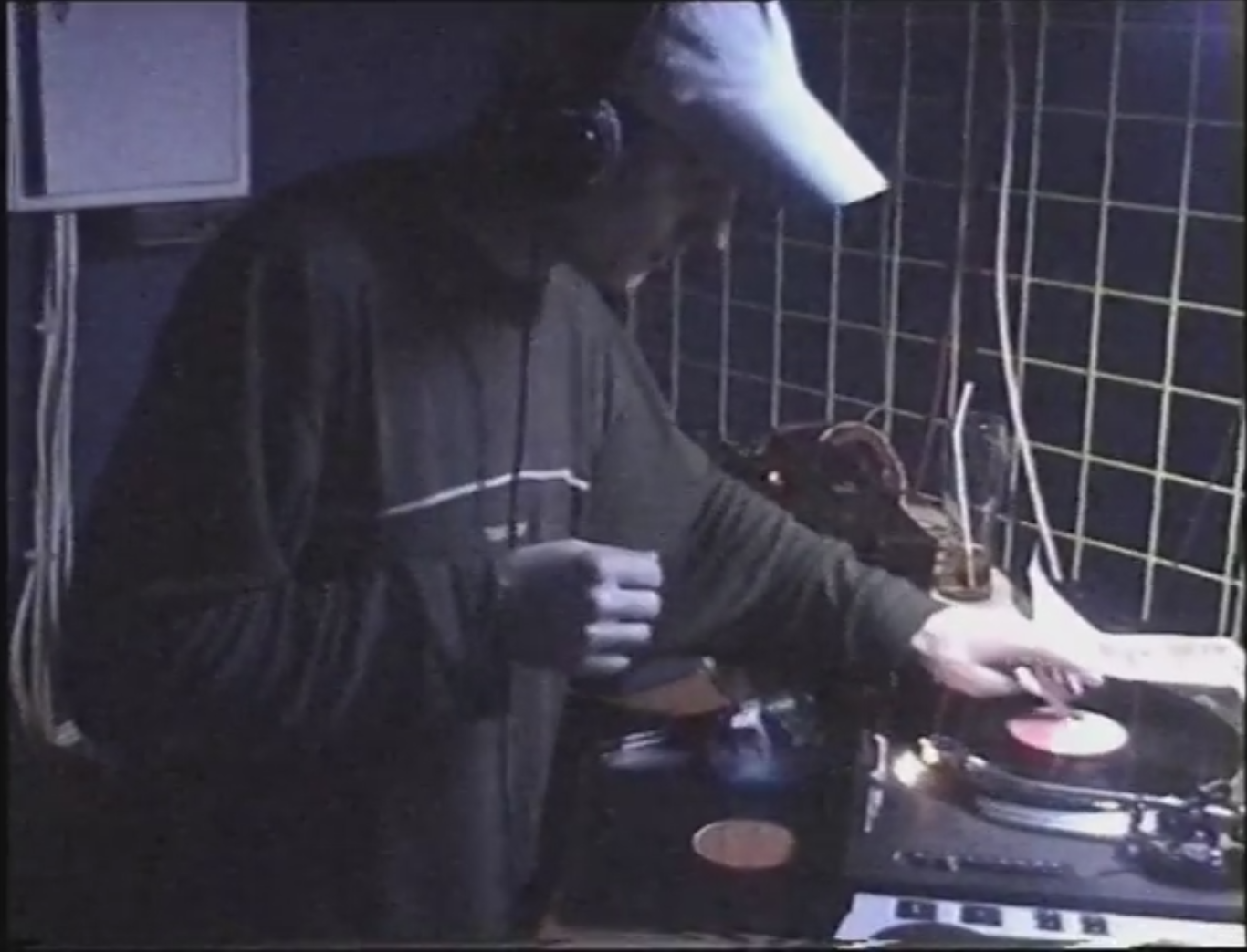 DJ Глюк (DJ Gluk)