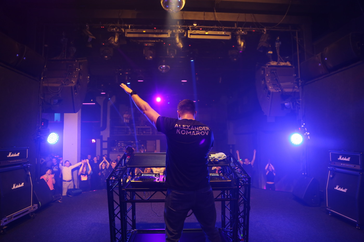 Alexander Komarov - TranceLine #252