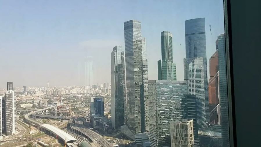 Anton Shumakov - 39 Floor Anton Shumakov - 39 Floor