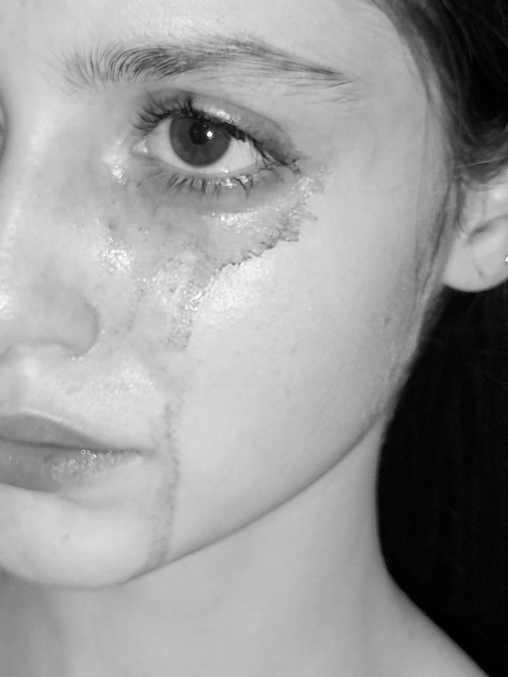 Cursed tears (traumacore/techno mix) Cursed tears (traumacore/techno mix)