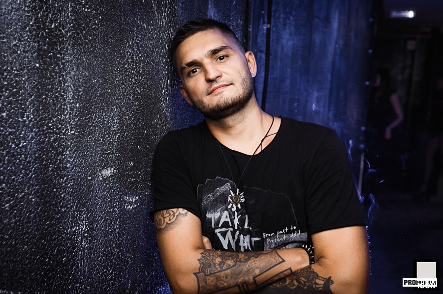 Dino mc 47 рэпер. Дино мс 47 и тимати. Дино мс 47. Дино мс текста. Dino mc 47 рэпер.