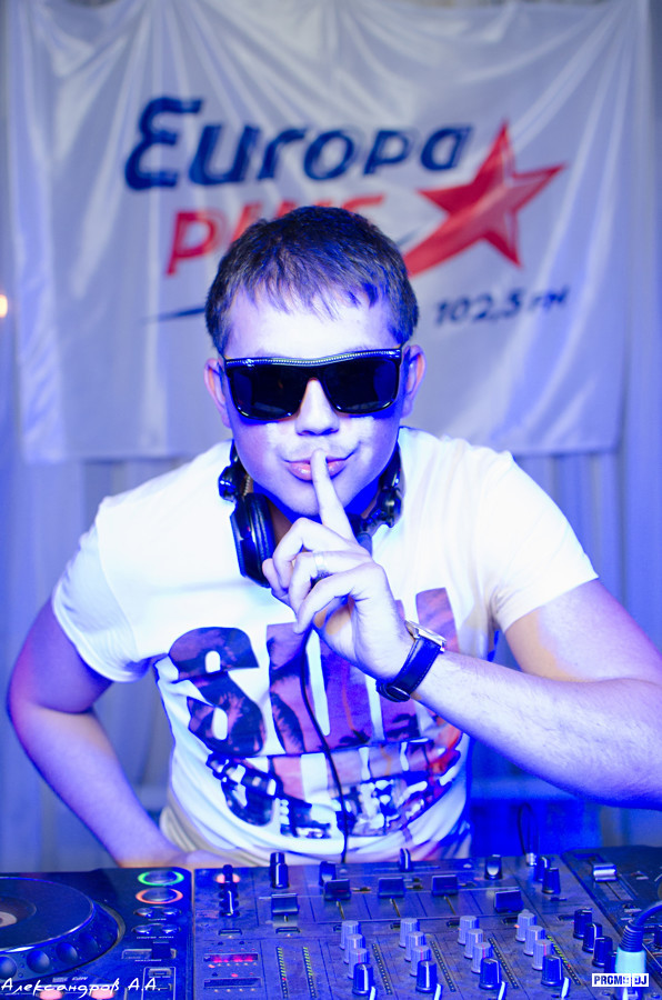 Dj alex m