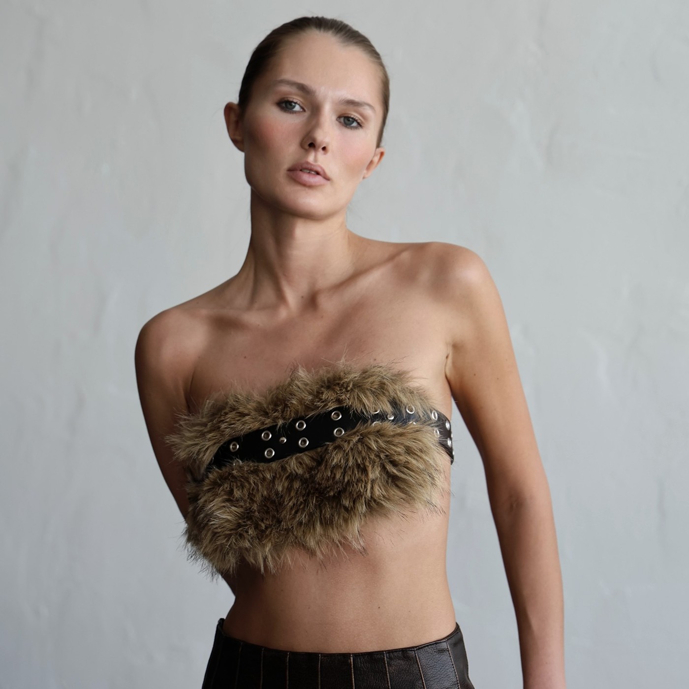 Июна- Мне не быть Июна- Мне не быть