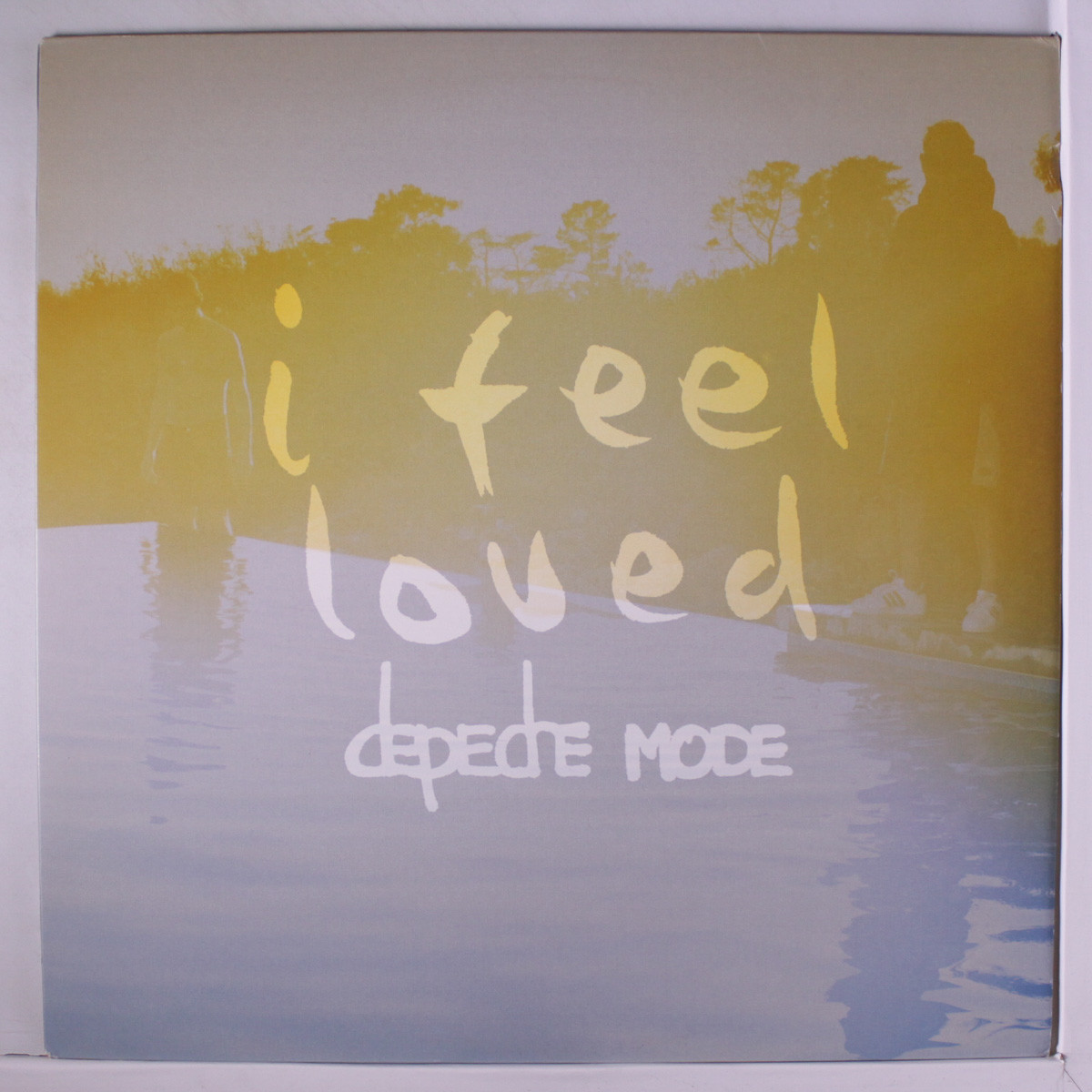 Feeling love again. Depeche Mode feel Loved. Депеш мод i feel Loved. Depeche Mode i feel Loved CD. Депеш мод ай Фил лов.