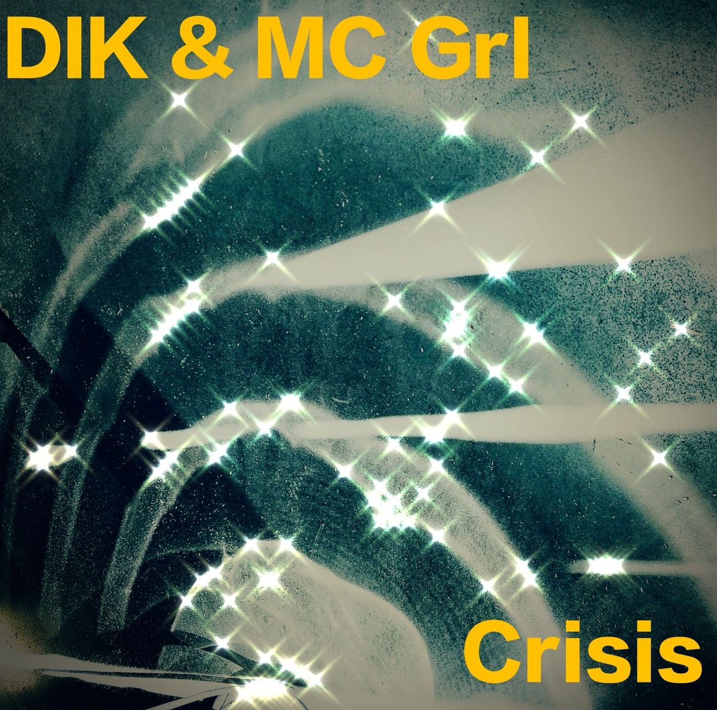 DIK & MC GrI - Crisis