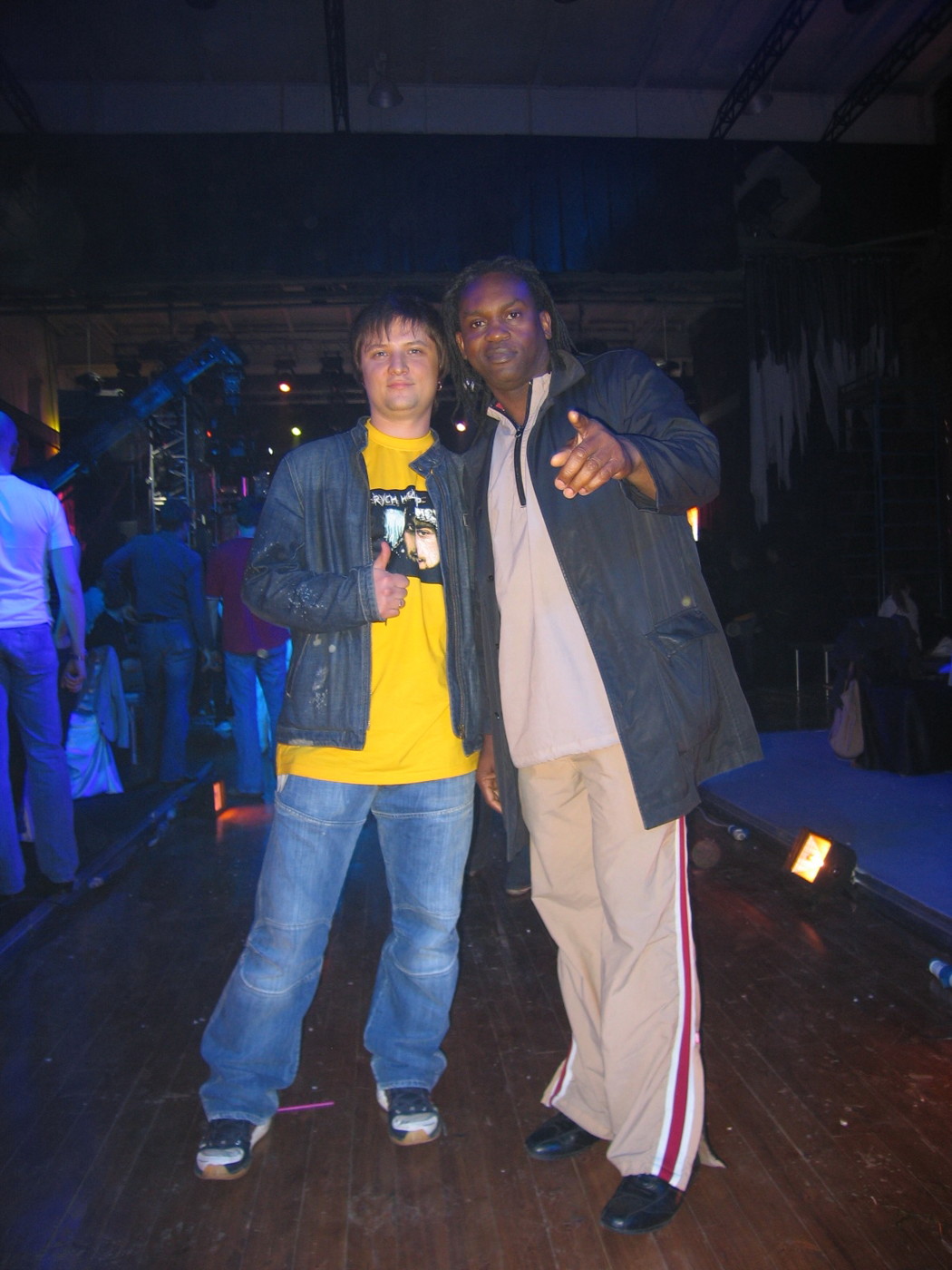 Andrey Bo & Nadi - Look whos talking (Dr.Alban Cover)) episode artwork