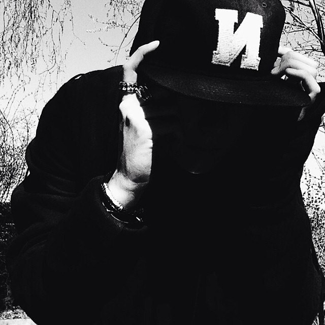 Nick Pheomotion – Tatchi