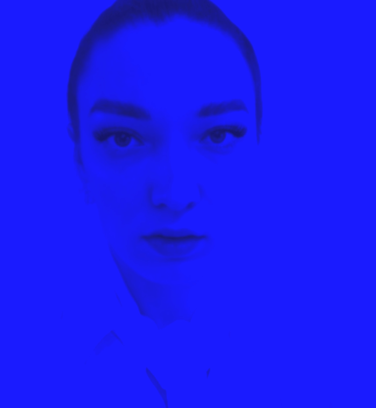 Cyber Girl - риски шоубиза