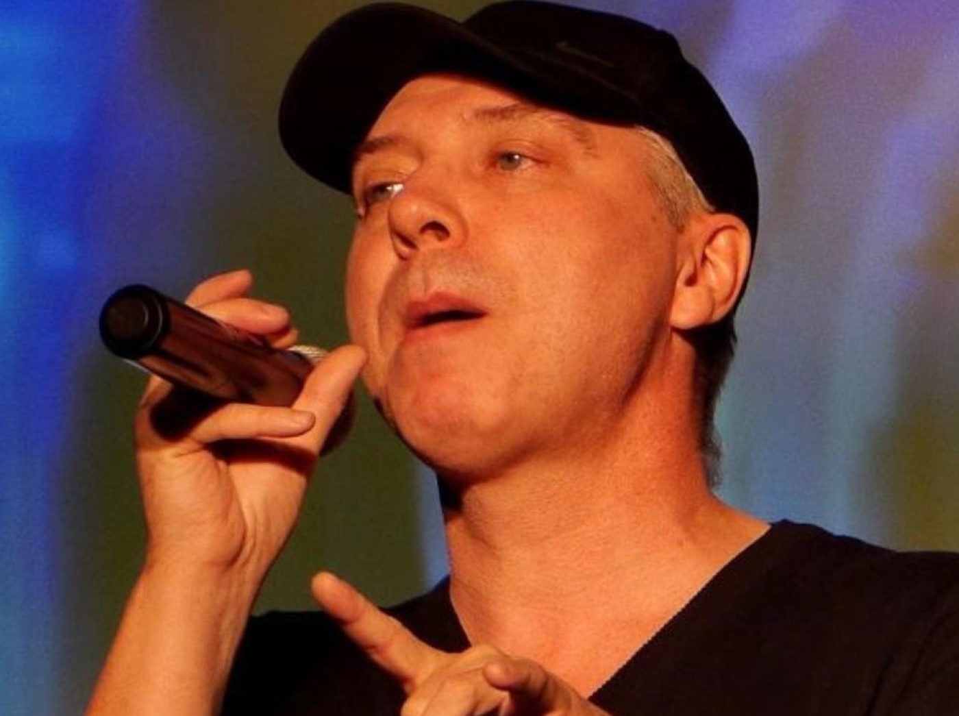 Love is - Be yourself (demo)