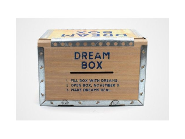 Made by dream. Takara dream box. dream box 3. отель dream box animation. оранжевые ящики fill this side.