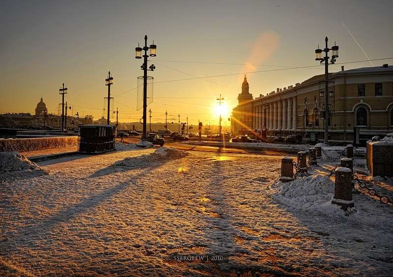 Мёртвый свет фонарей