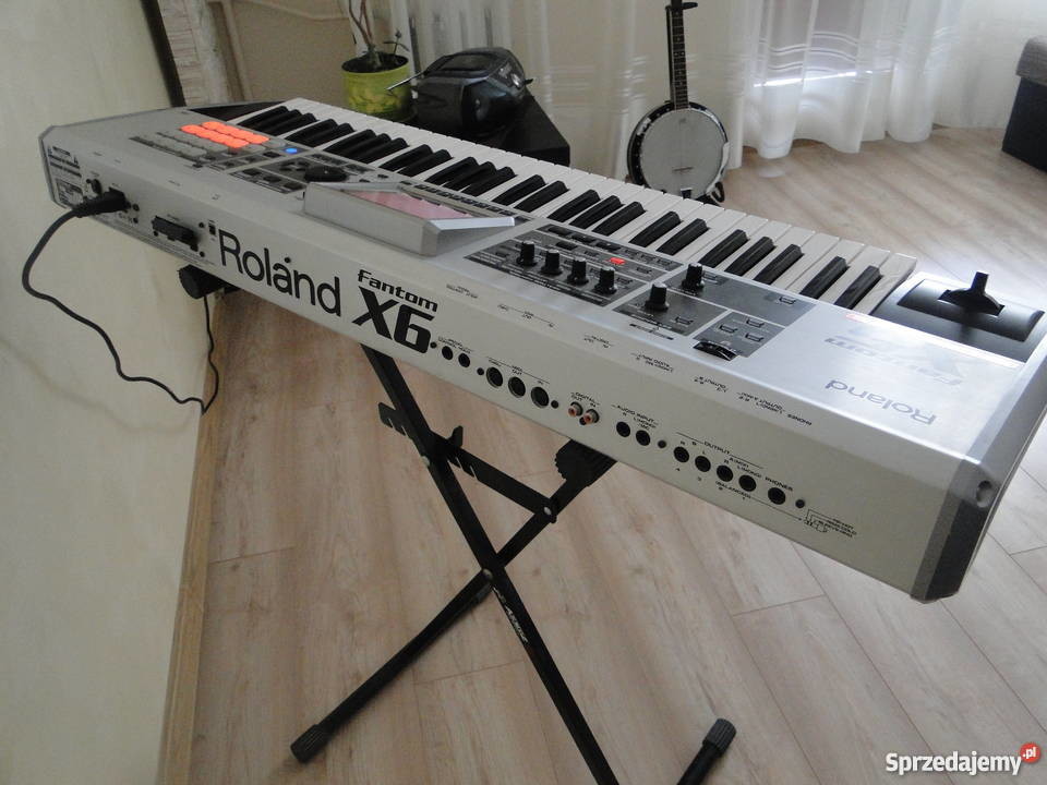 Phon-Kee - Roland X6 Demo
