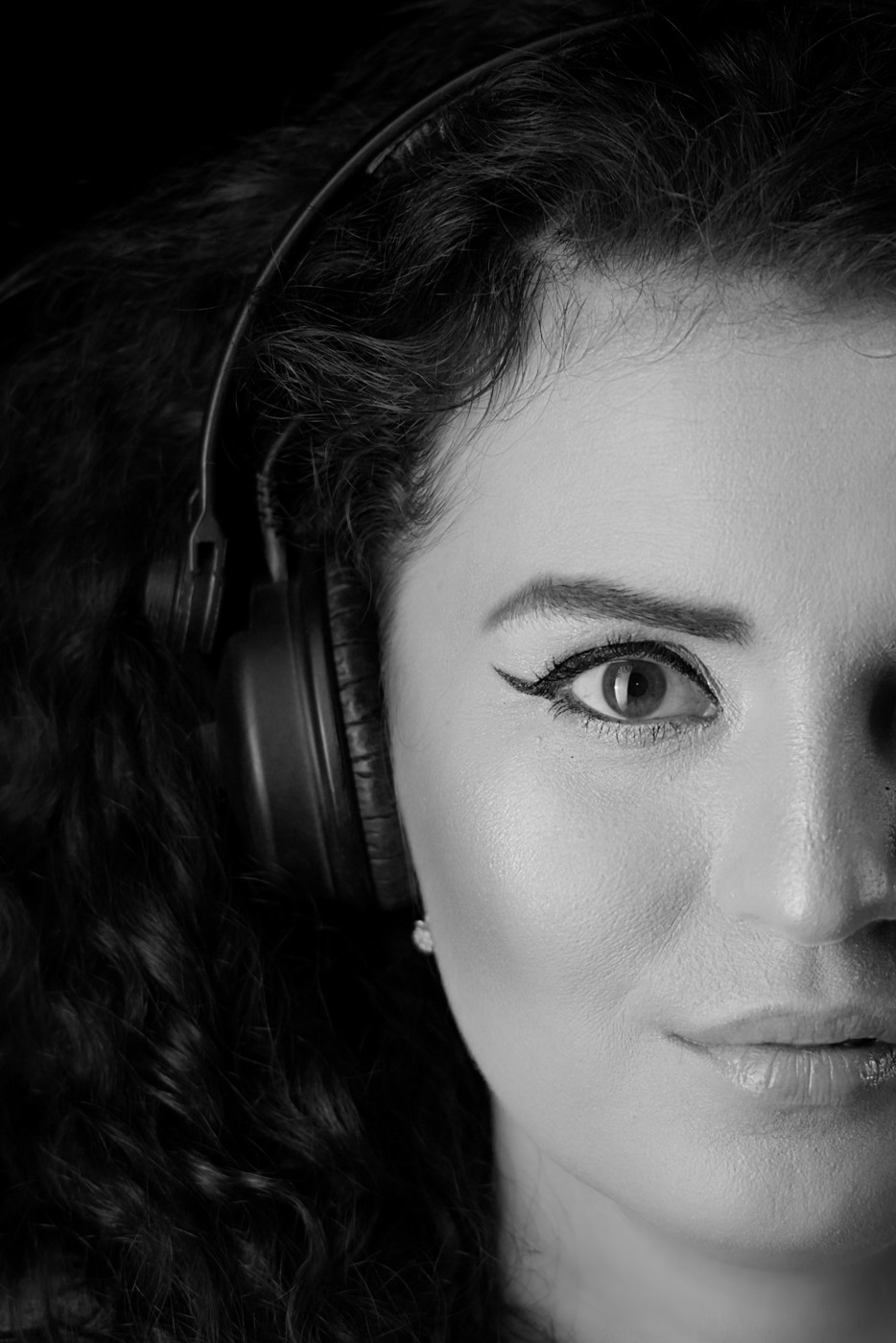 AliSa - FUNKY House  ROCK mix #019 episode artwork