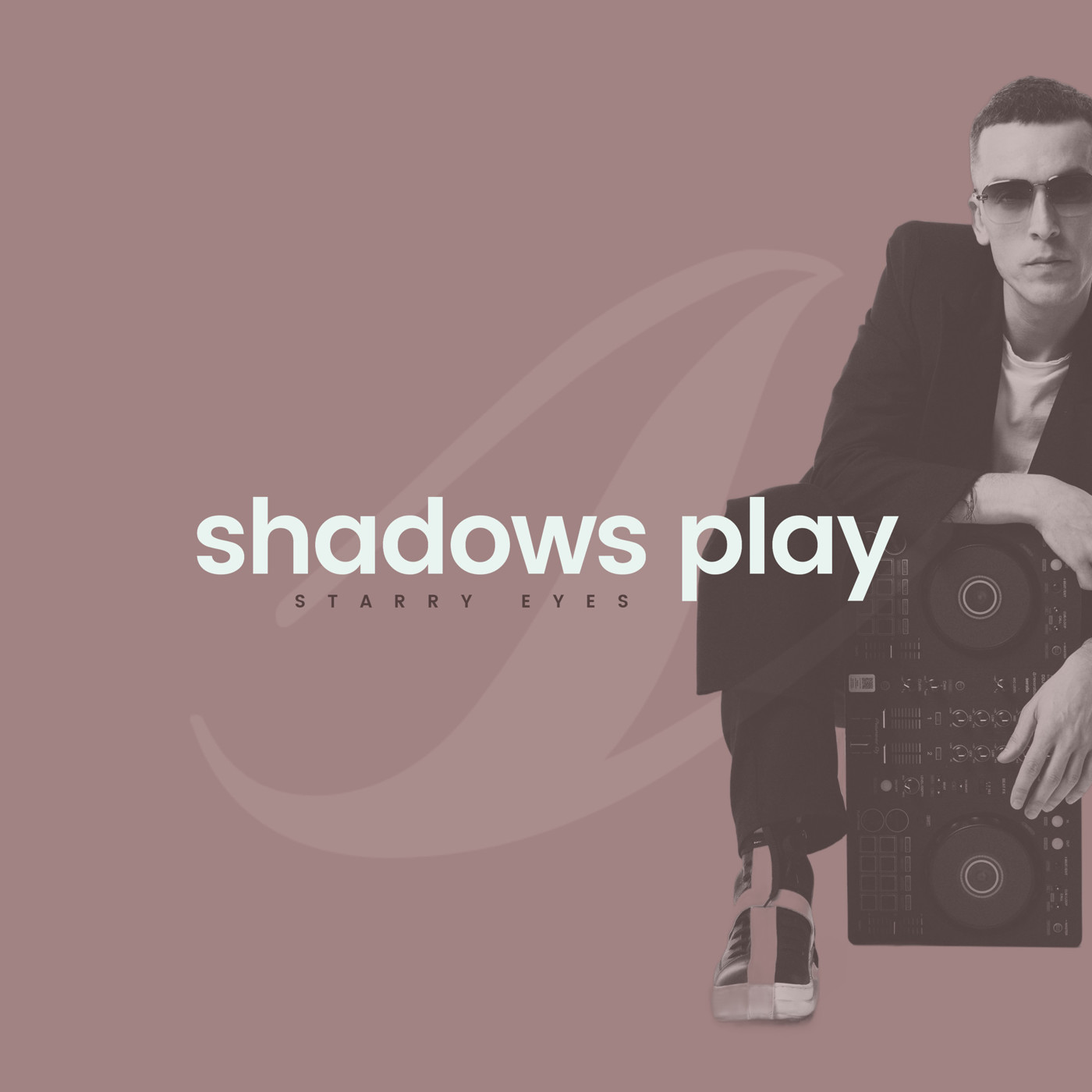 Igor Pumphonia - Shadows Play (Starry Eyes)