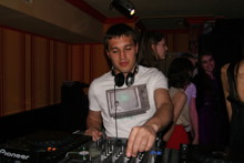 PromoDJ profile picture for @schwartz