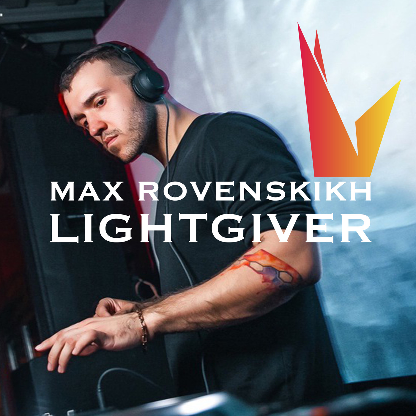 Max Rovenskikh - Lightgiver.