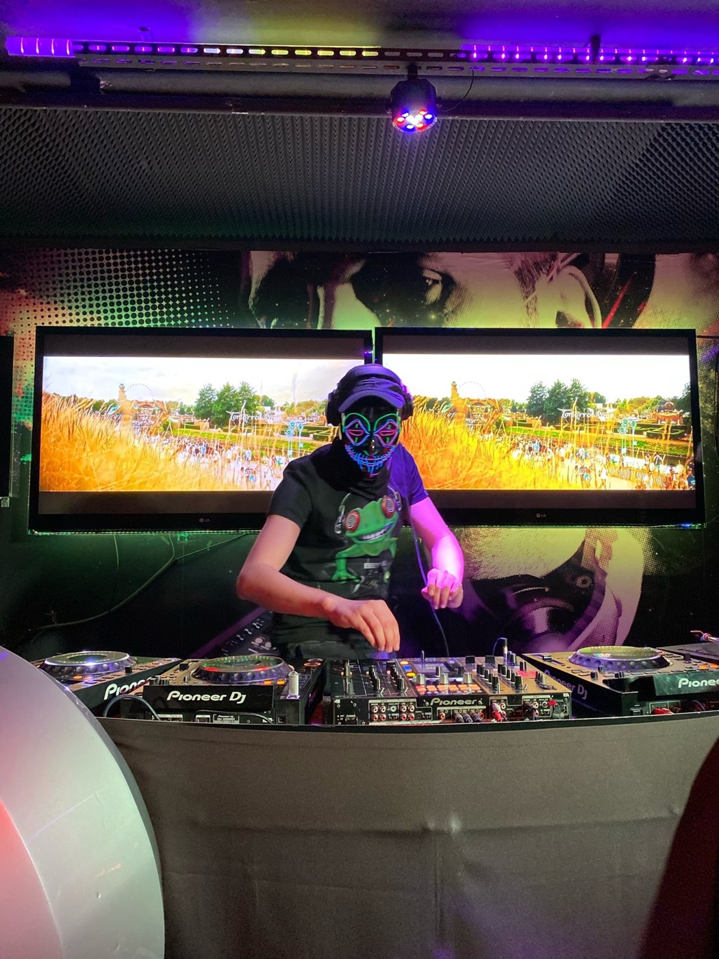 Big Russian DJs #004