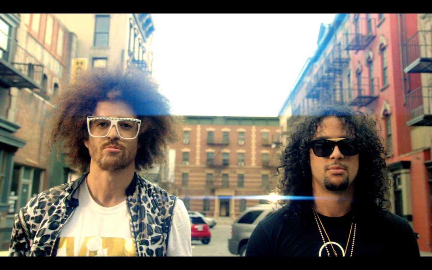 Lmfao ft lauren. Лмфао рок пати. LMFAO Party Rock Anthem. LMFAO ft. Lauren Bennett, GOONROCK - Party Rock Anthem. LMFAO 2011.