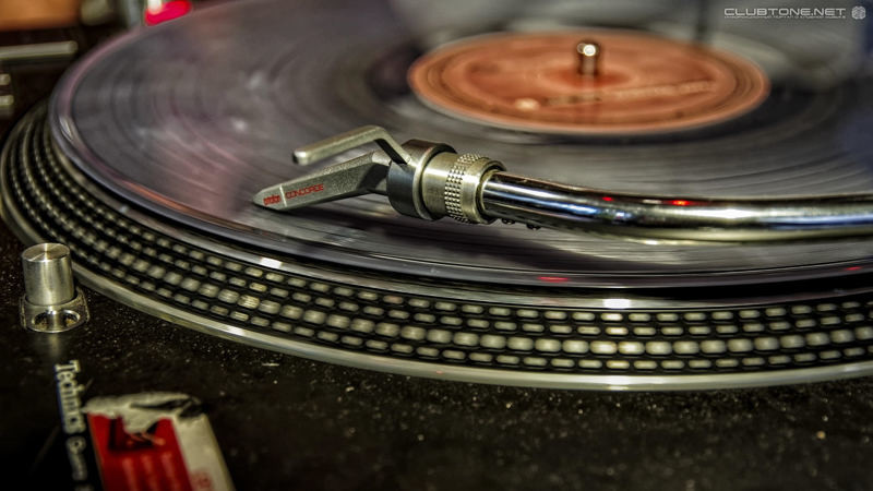 Solnishko moe - Vladimir Sazonov (Dj My Bo Project - soul vers. vol. 2) Solnishko moe - Vladimir Sazonov (Dj My Bo Project - soul vers. vol. 2)