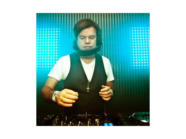 Paul oakenfold feat. Пол окенфолд. Paul oakenfold в молодости. Oakenfold 2002. Paul oakenfold feat.
