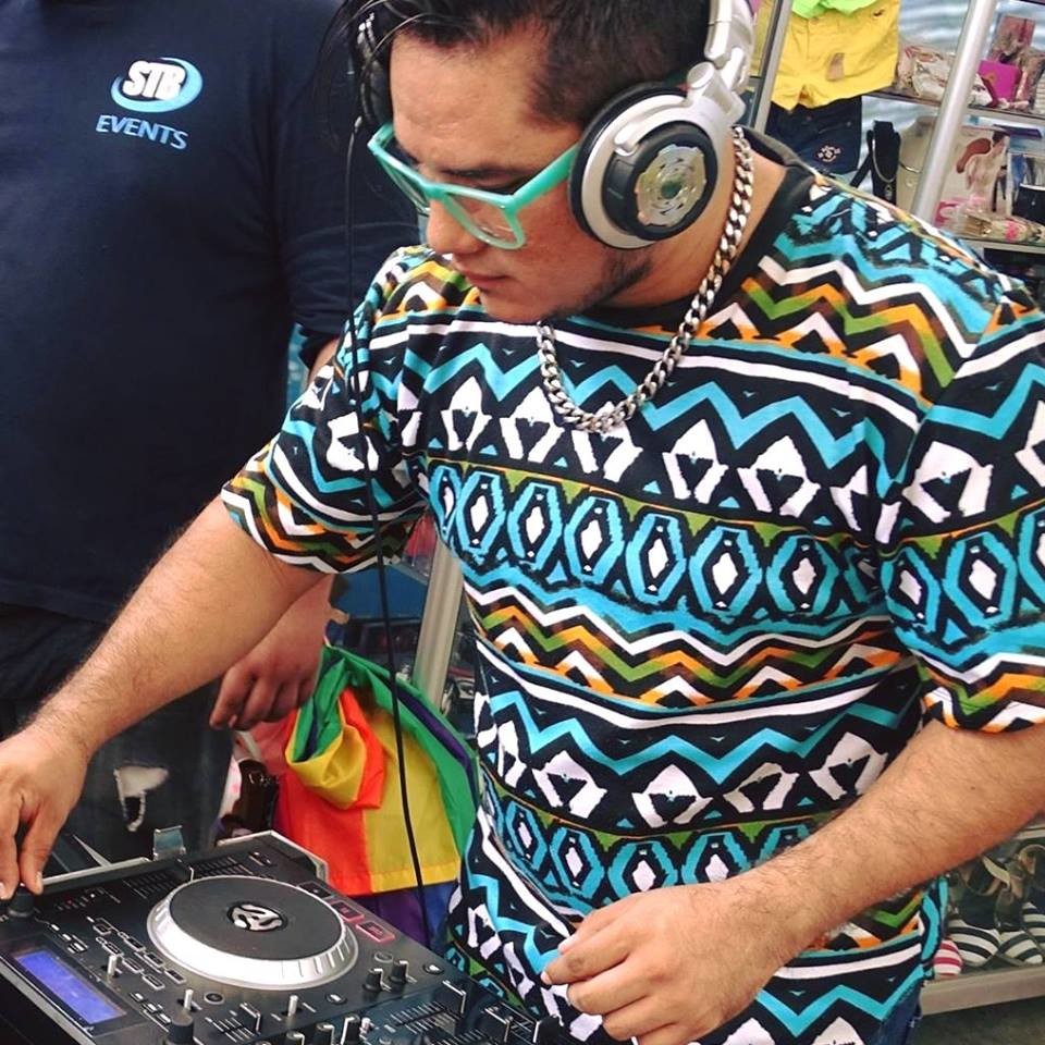 Djneon Laevolucion