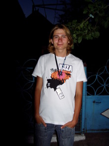 PromoDJ profile picture for @artichoke