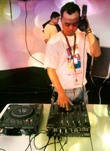 PromoDJ profile picture for @kurniawan