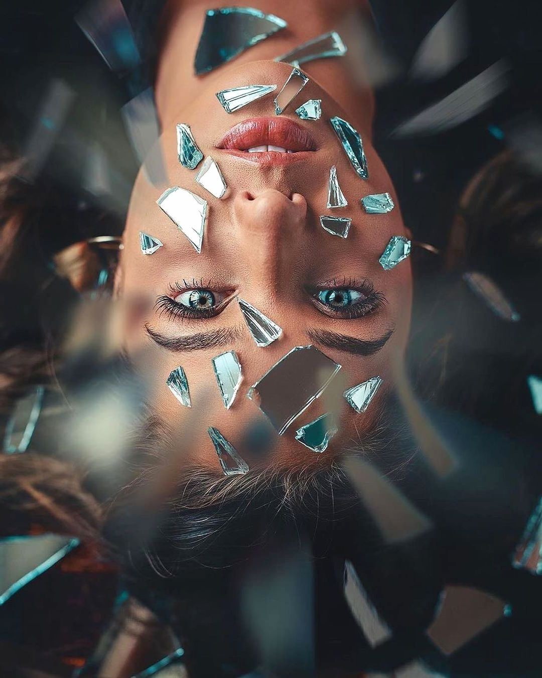 JULIA-BROKEN MIRRORS episode artwork