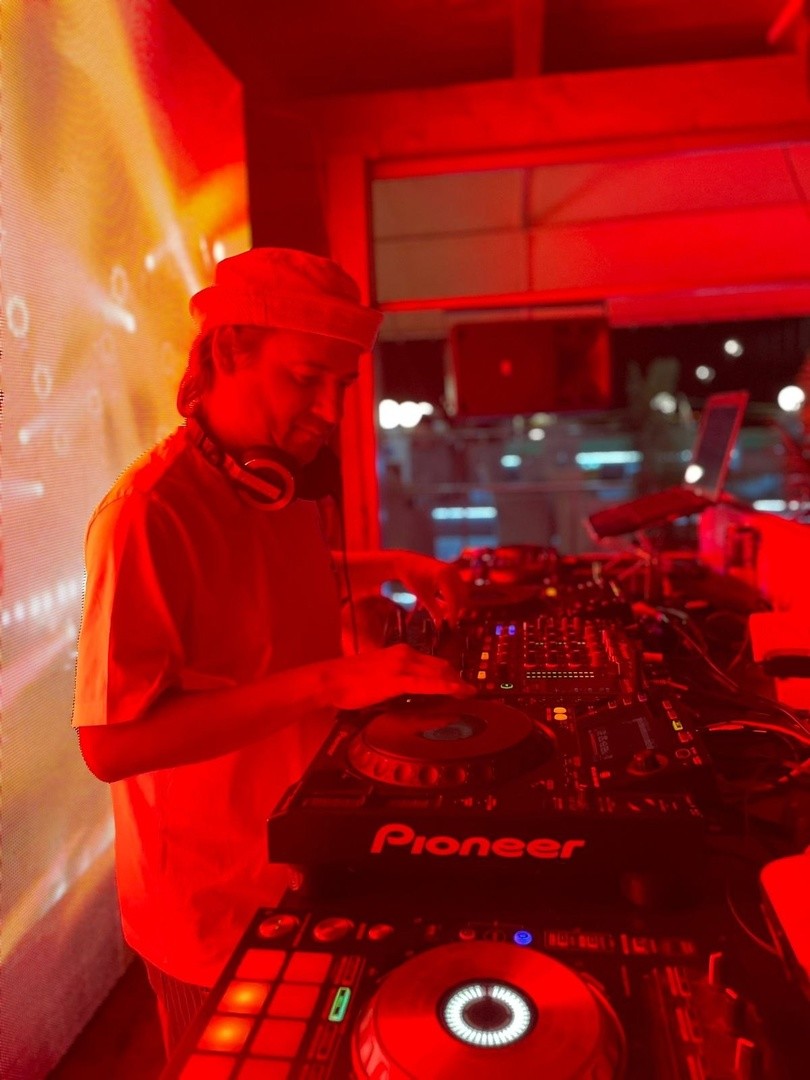 DENNIS VOICE 'CONNECT'. "TECHNOLOGY MIX". ( vol 4 ,2025) #4