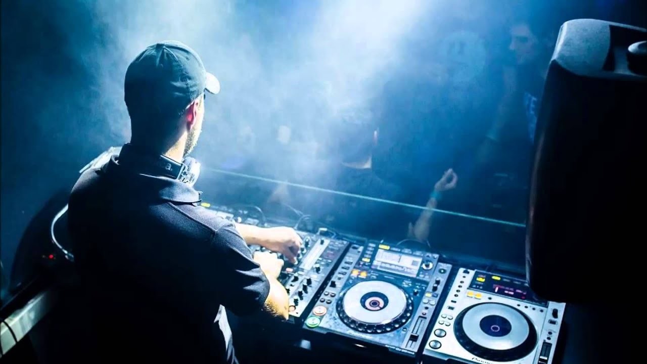 Mixes: Electro House