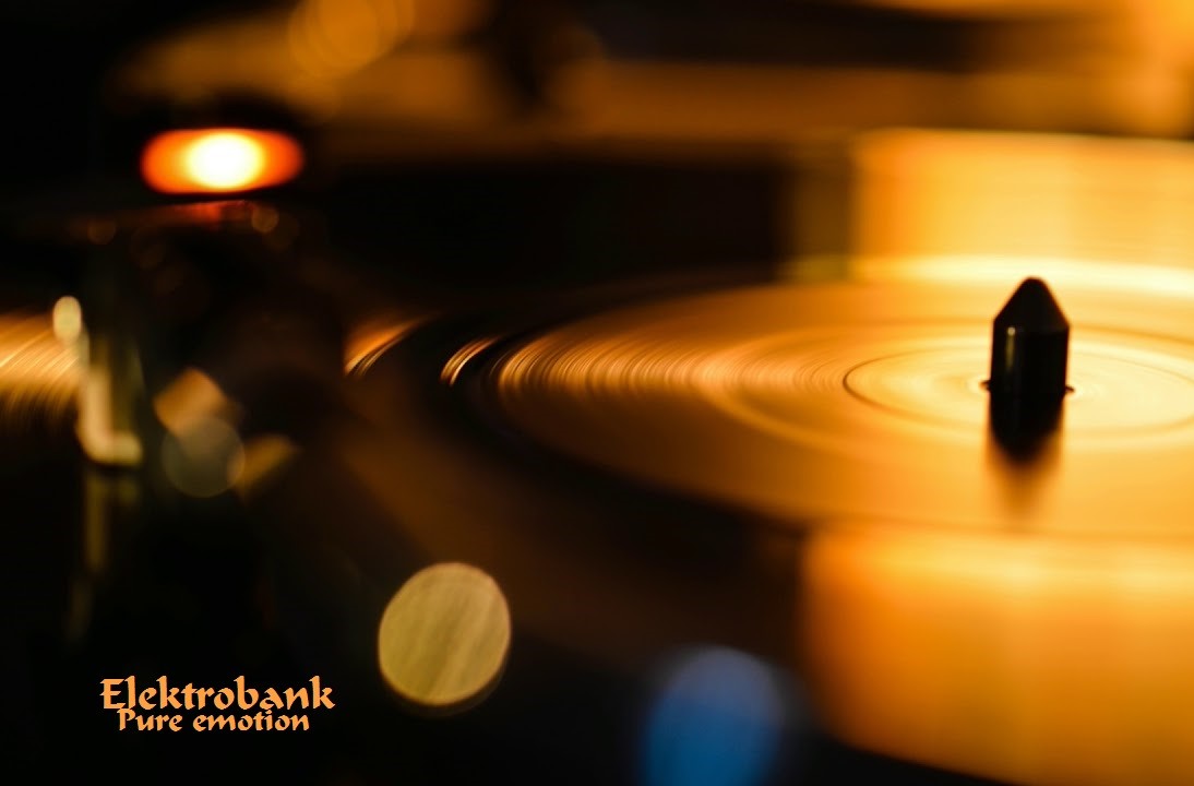 Elektrobank - Pure emotion