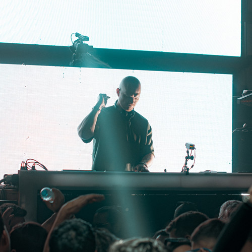 Dmitry Molosh - August 2025 Mix