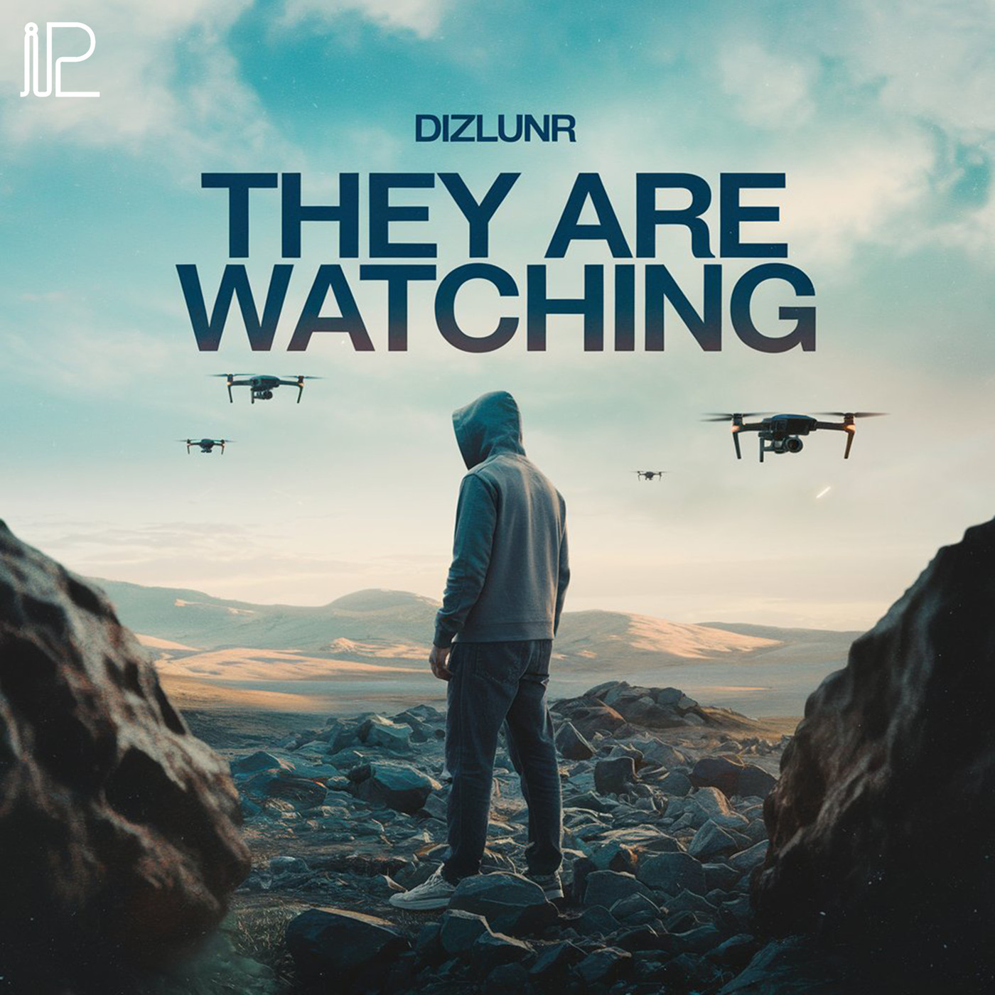 DIZLUNR - They Are Watching [iparallels]