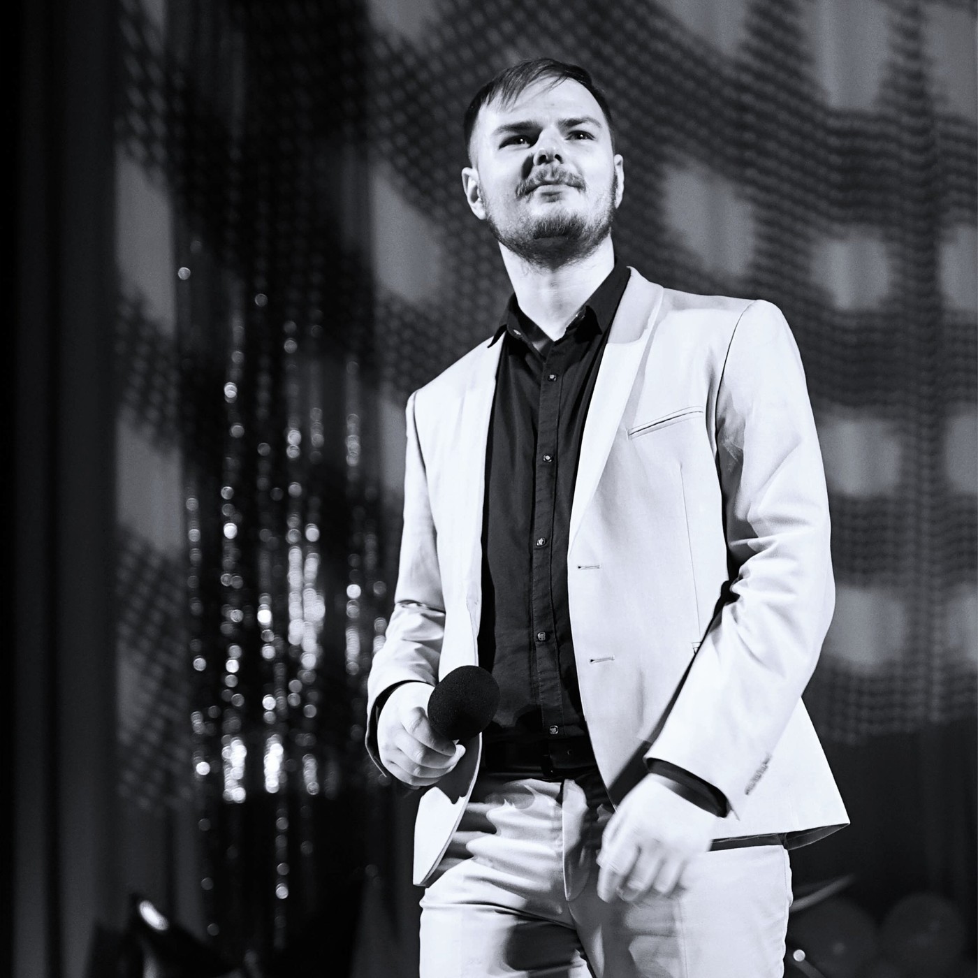 Jon Makhnev - Будь со мною рядом