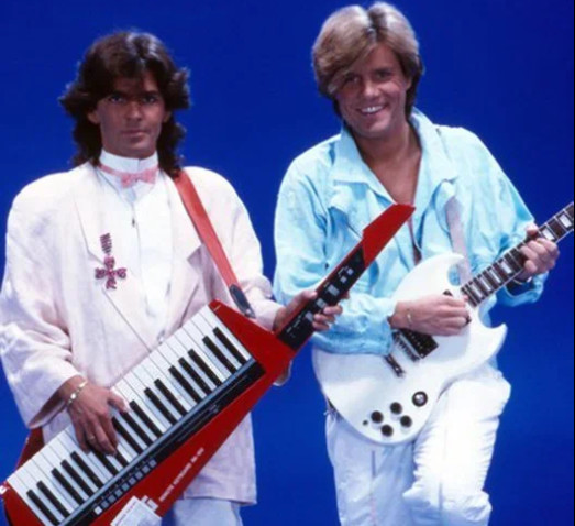 Modern Talking - Cheri cheri lady (Remix) episode artwork