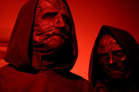 blaktone - IDentikit ( Ugly Swan lyrics)