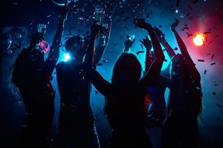 Бар ТЕНЬ-DISCO OF THE 2000s №3