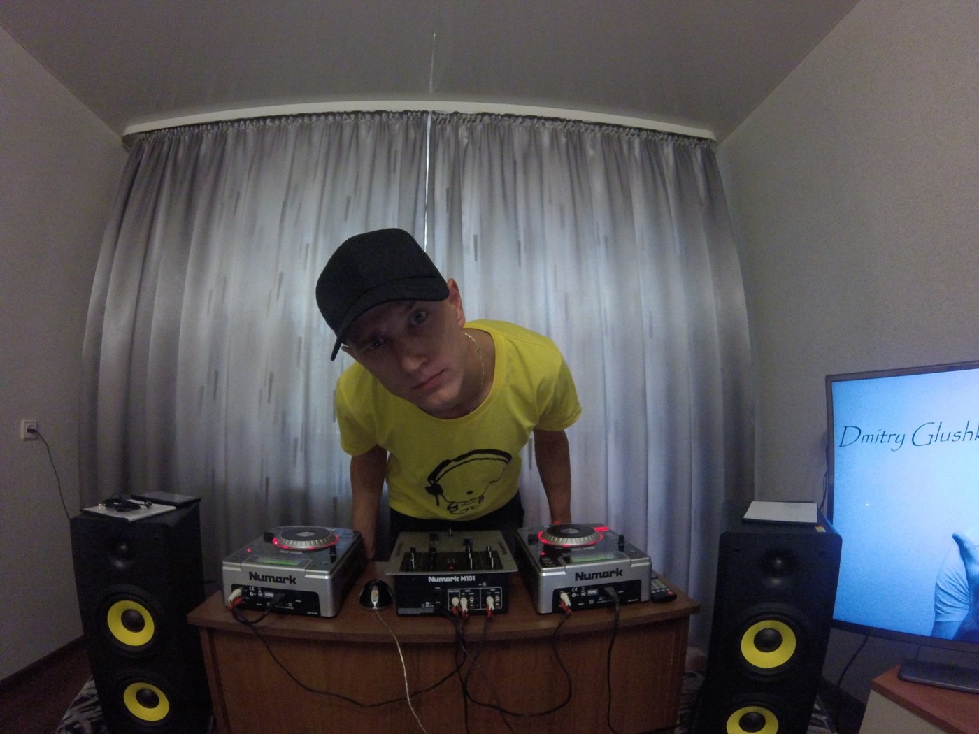 Platon feat. Joolay - Melt (Dmitry Glushkov remix)