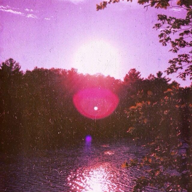 SonicWave - Purple Reflections