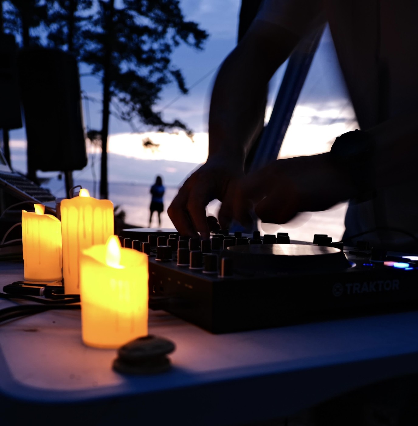 Electromotion