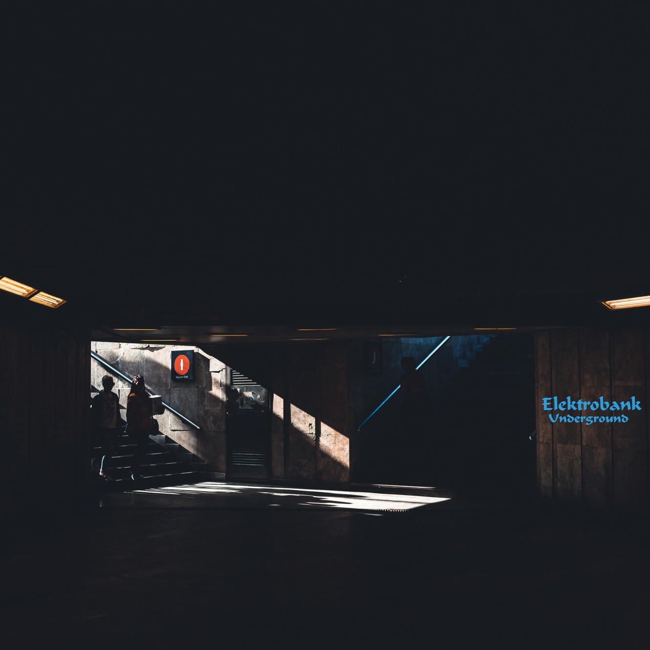 Elektrobank - UNDERGROUND